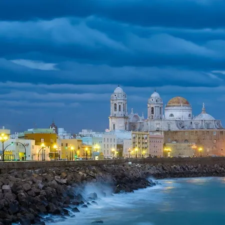 Casa Trajano Grupo Ac Gestion * Cádiz